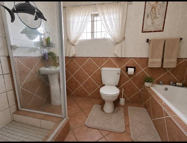 3 BEDROOM PROPERTY TO RENT IN BLUFF